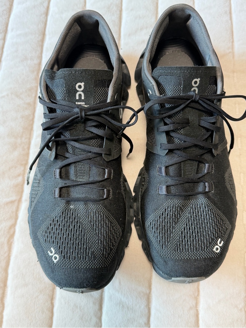 On Running Women's Cloudtrail Athletic Shoes - Black